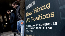 Thị trường việc làm tại Mỹ tiếp tục khởi sắc trong tháng 11