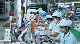 Bảo vệ quyền lợi người lao động, thương lượng tăng lương tối thiểu vùng