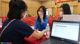 Thị trường lao động nhiều khởi sắc