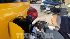 Giá xăng tại Mỹ giảm liên tiếp trong 70 ngày