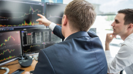 Khối ngoại không ngại khoảng trống nghỉ Tết, VN-Index đóng cửa trên 1.100 điểm