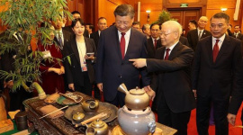 Hợp tác Việt Nam-Trung Quốc lập kỷ lục: Thương mại song phương vượt 22 tỷ USD trong tháng 11