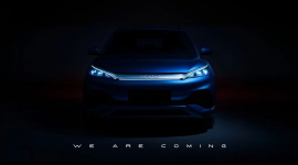 Hãng xe điện Trung Quốc chuẩn bị về Việt Nam vừa lập đỉnh doanh số cao nhất mọi thời đại, liên tục “phả hơi nóng” vào Tesla