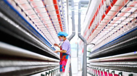 Sản xuất Trung Quốc tăng trưởng đột biến phát đi nhiều chỉ báo về giá hàng hóa toàn cầu