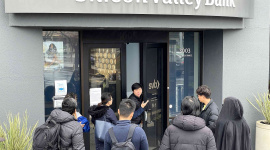 Lý do khủng hoảng ngành ngân hàng Mỹ có thể gây ra suy thoái kinh tế toàn cầu