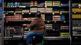 Giá thực phẩm cao tiềm ẩn rủi ro “thổi bùng” lạm phát toàn cầu