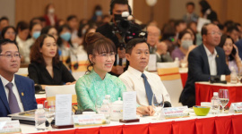 ĐHCĐ HDBank: Chia cổ tức tiền mặt và cổ phiếu tỷ lệ 25% trong năm nay, tiếp tục kế hoạch "Tăng trưởng cao và bền vững"