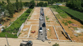 Cò đất lại giở trò đồn thổi đất nền tăng giá sau khi "cởi trói" phân lô tách thửa: "Chốt nhanh không lỡ sóng lại tiếc!"