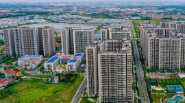 Bất ngờ mất việc, người mua nhà vỡ kế hoạch trả góp: "Có thể tôi phải bán giá rẻ"