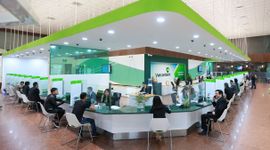 Vietcombank bất ngờ tăng phí một loạt dịch vụ thẻ