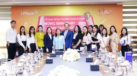 LPBank trao hơn 2,5 tỷ đồng quà tặng cho khách hàng may mắn