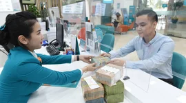 Lãi suất tiền gửi có thể giảm về 6,5%/năm trong năm nay?