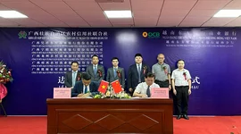 OCB ký kết hợp tác thanh toán biên mậu