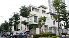 Hà Nội: Chủ nhà "còng lưng" gồng nợ giảm giá bán biệt thự 17 tỷ đồng so với giai đoạn sốt nóng