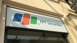 Gián đoạn giao dịch gần 2 tiếng, hàng loạt nhà đầu tư tại FPTS được yêu cầu đổi mật khẩu giao dịch