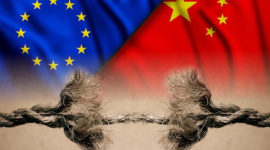 “Đặt quá nhiều trứng vào giỏ Trung Quốc”, EU đang mắc kẹt bất chấp nỗ lực giảm thiểu rủi ro