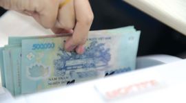 Yêu cầu tổ chức tín dụng kiểm soát tăng trưởng tín dụng năm 2024