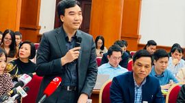 “Đang rà soát lại số tiền vi phạm Quỹ bình ổn giá xăng dầu”