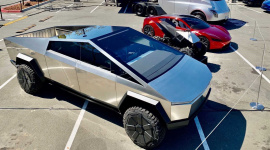 Điều gì đang xảy ra với gã khổng lồ xe điện nước Mỹ khi vốn hóa bốc hơi 80 tỷ USD chỉ trong 1 ngày, giá trị cổ phiếu bị bán khống lên đến 3,45 tỷ USD kể từ đầu năm