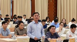 Bộ Xây dựng nêu 3 nguyên nhân khiến giá nhà ở thành phố lớn tăng cao và giải pháp "hạ nhiệt" thị trường