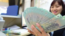 Nhân viên ngân hàng nào có thu nhập cao nhất?