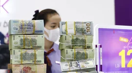 Ngân hàng Nhà nước tiếp tục “bơm” mạnh tiền vào hệ thống