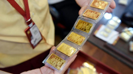 Giá vàng miếng và vàng nhẫn cùng đi xuống