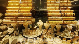 Giá vàng châu Á tăng nhờ Trung Quốc mua vàng trở lại