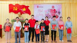 SeABank mang hơi ấm mùa xuân đến với những người có hoàn cảnh khó khăn
