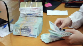 Một loạt doanh nghiệp địa ốc bị dừng làm thủ tục hải quan do nợ thuế