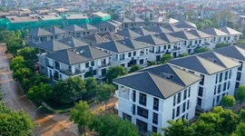 Ủy ban Chứng khoán yêu cầu VPS dừng chia nhỏ bất động sản thành 10.000 đồng bán cho nhà đầu tư