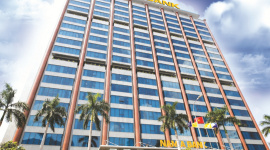 Đi ngược thị trường, cổ phiếu NAB dẫn dắt dòng “bank”