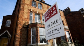 Kinh tế Anh tăng trưởng nhờ xây dựng nhà ở