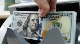 Ngân hàng giảm mạnh giá mua USD, giá vàng nhẫn bật tăng trở lại