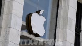 Khó khăn liên tiếp đến với Apple
