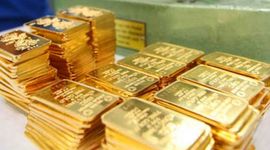 Vàng miếng SJC bất ngờ "bốc hơi" nửa triệu đồng mỗi lượng