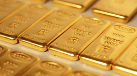 Giá vàng thế giới quay đầu giảm trước giờ G