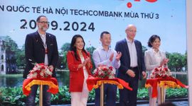 Khai mạc giải Marathon Quốc tế Hà Nội Techcombank mùa thứ 3, lan tỏa ý nghĩa nhân văn, tinh thần gắn kết cộng đồng