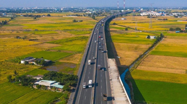 Triển khai cao điểm "500 ngày đêm thi đua hoàn thành 3.000km đường cao tốc"
