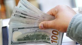 Tỷ giá biến động trái chiều, giá vàng SJC vẫn đứng im sau kỳ nghỉ lễ