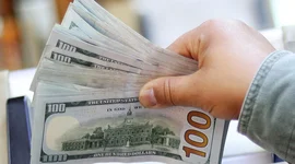 Tỷ giá biến động trái chiều, giá vàng SJC vẫn đứng im sau kỳ nghỉ lễ