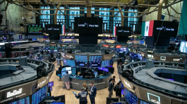 Chỉ số S&P 500 giảm mạnh sau tín hiệu từ kinh tế Mỹ