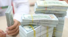 Giá USD tại ngân hàng giảm mạnh