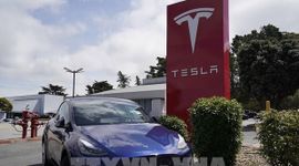 Tesla tung phiên bản “giá rẻ" nhưng vẫn khó cạnh tranh