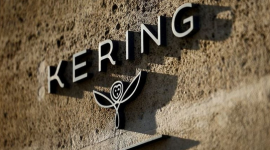 Tập đoàn xa xỉ phẩm Kering sắp bán mảng làm đẹp cho L'Oreal với giá 4 tỷ USD