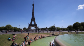 Giới siêu giàu Pháp ồ ạt “tẩu tán” tài sản ra nước ngoài