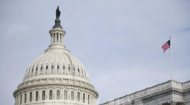 Mỹ khủng hoảng kép: Chính phủ đóng cửa, căng thẳng chính trị leo thang