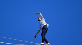 Chứng khoán bật tăng sau cú rơi 200 điểm: Đáy thật hay chỉ là “bull trap”?