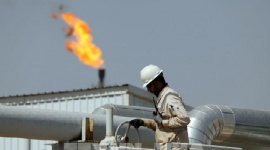 OPEC+ đứng trước “ngã ba đường”