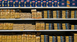 Các nhà sản xuất mỳ ống Italy đối mặt mức thuế quan trên 100% của Mỹ